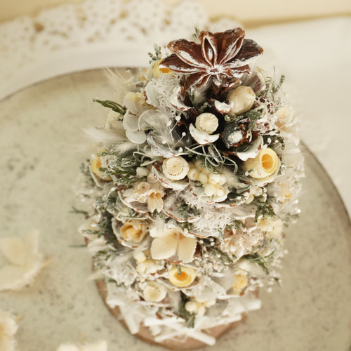 大きな松ぼっくりツリー＊ホワイト ホワイトツリー 松ぼっくりツリー クリスマス 2024 ドライフラワー