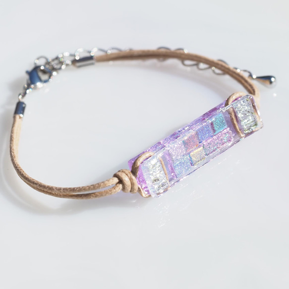 【１点物】色が変わるガラス『マジック』ブレスレット/アンクレット【紐の色選べます】≪送料無料≫ 1枚目の画像