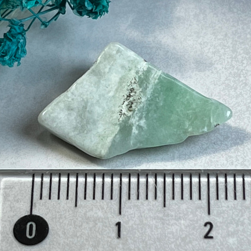 国産翡翠　糸魚川産　原石　ジェダイド　ラフストーン 国産翡翠 糸魚川産 原石 ジェダイド ラフストーン その他置物