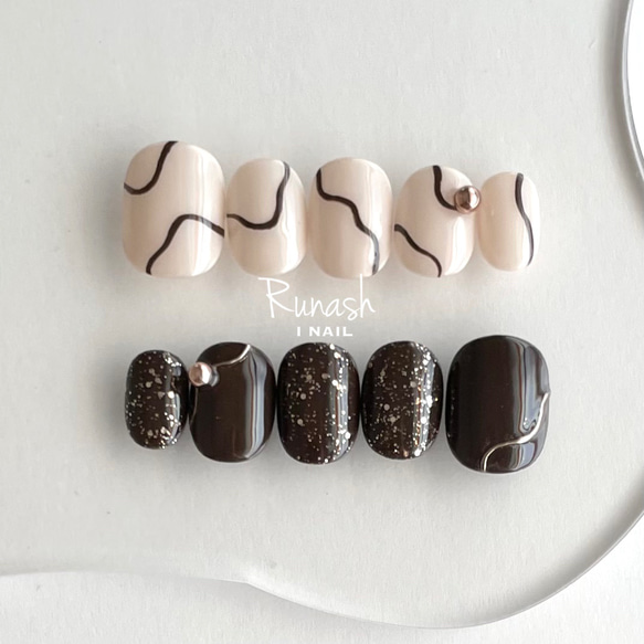 うねうねブラウン ネイルチップ うねうねブラウン ♡ ネイルチップ ネイルチップ（つけ爪） Runash I