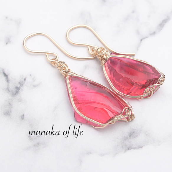 シエラネバダ産 アンダラクリスタル ラズベリー ピアス 14kgf ワイヤー