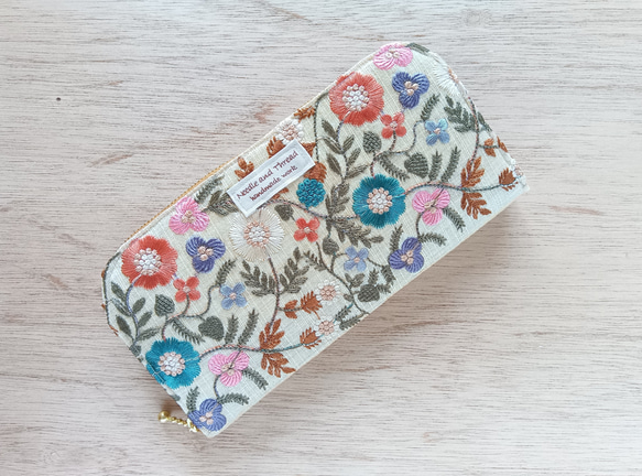 handmade 長財布 通帳入れ インド刺繍 軽い長財布 通帳ケース ラウンドファスナー 財布 軽量 使い