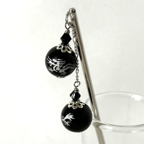 かんざし シルバーと黒の龍の刻印ビーズ2連 一本簪 一本挿し ブラック