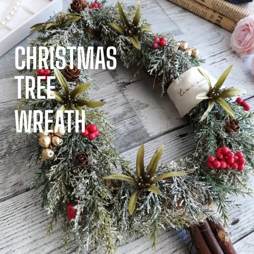 Xmas】壁掛けのクリスマスツリー型リース 造花 フェイク インテリア