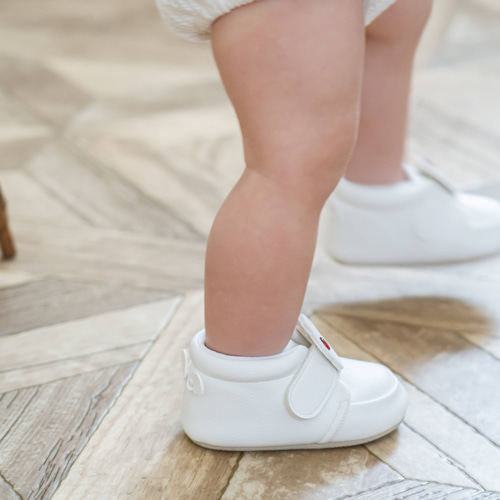 日本製・ベビーファーストシューズ】〈幸せが訪れる願いをこめて