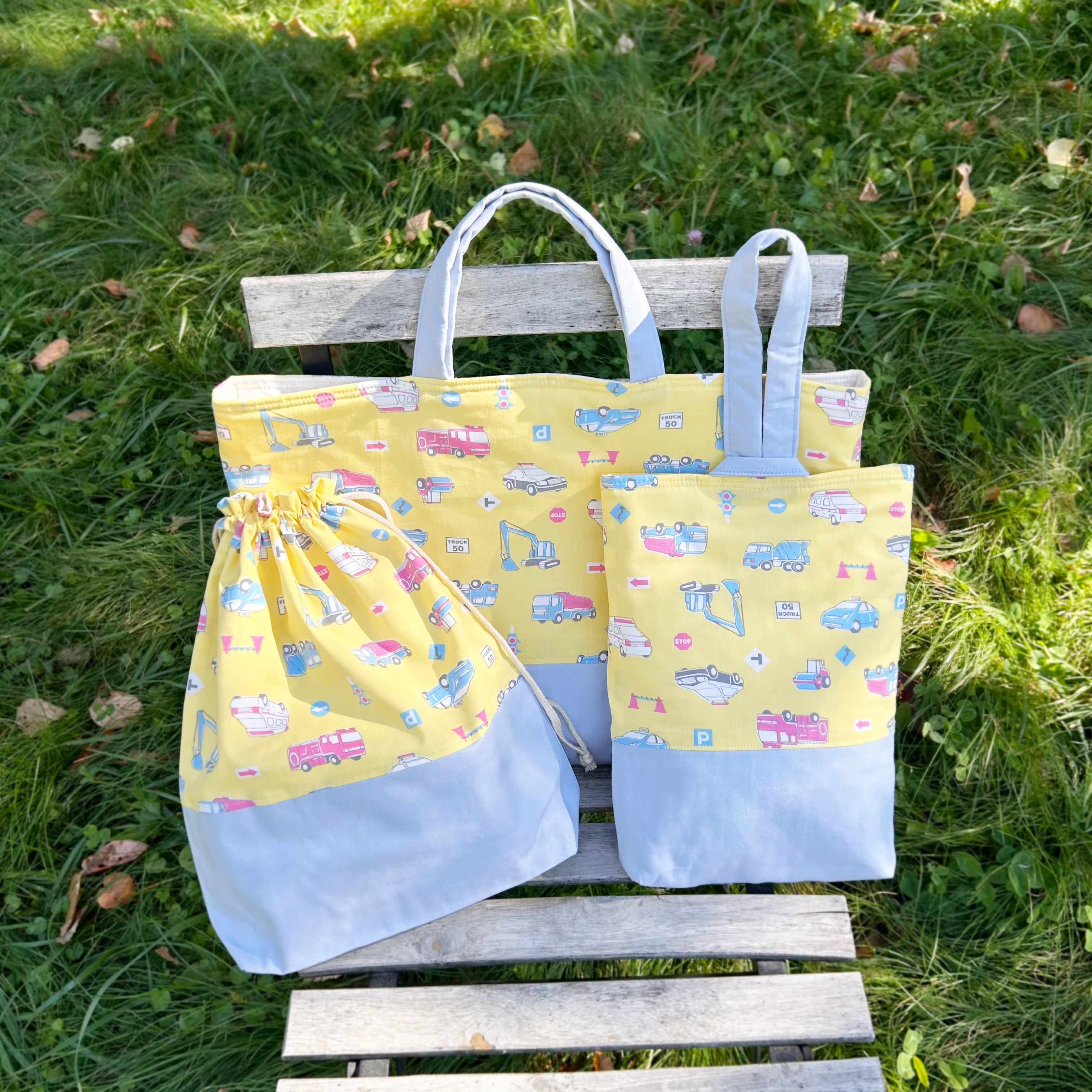 送料無料3点セット！消防車やパトカー、トラックetc働くくるま柄♬幼稚園バッグセット【幼稚園　入園　保育園　準備