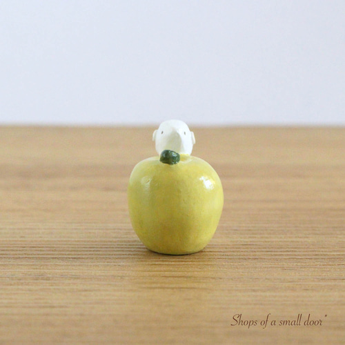 陶の一輪挿し*青りんごとことり 置物 フルーツ 果物 動物 陶器 小物