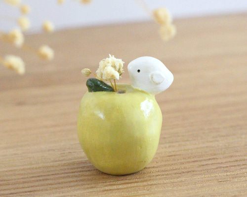 陶の一輪挿し*青りんごとことり 置物 フルーツ 果物 動物 陶器