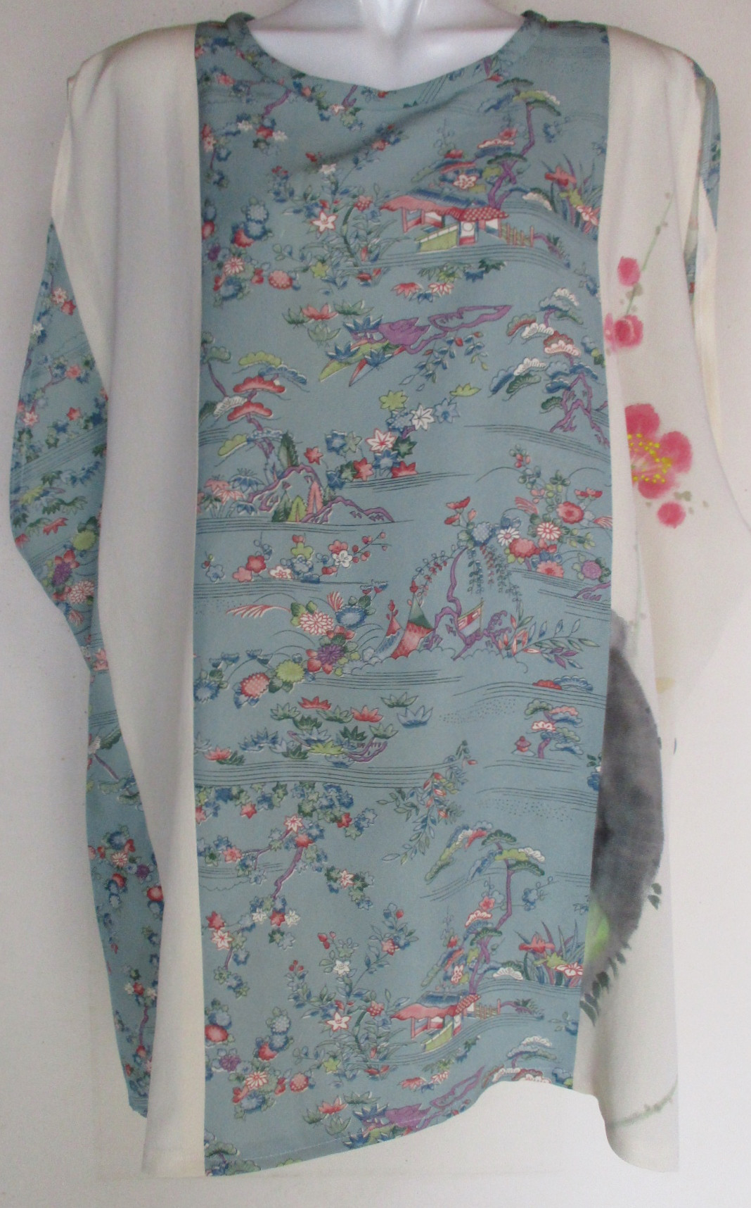 ８０００　花柄の着物で作ったベスト