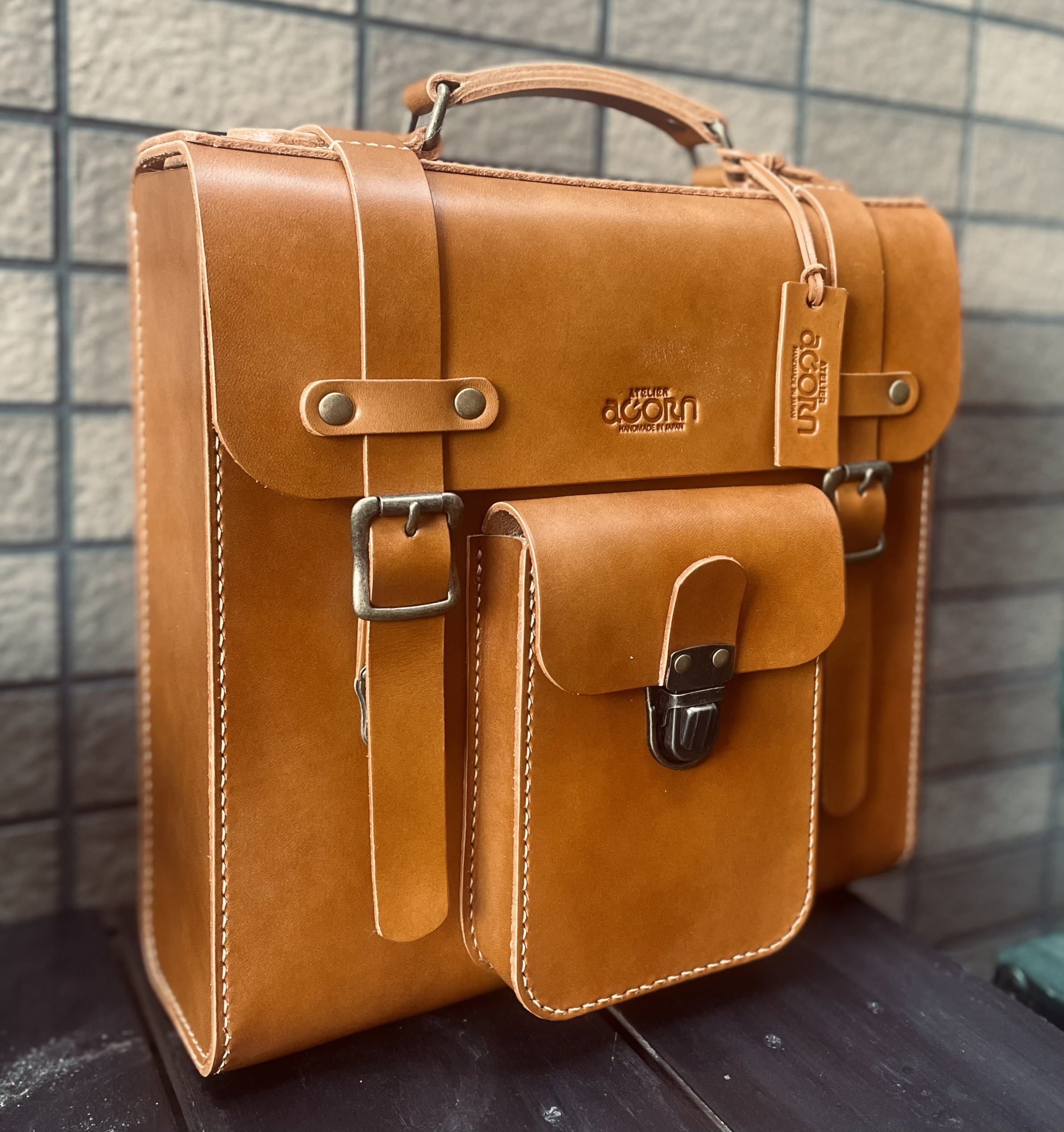 《　30%OFF  》　ヌメ革　リュック　キャメル　手縫い　☆送料無料