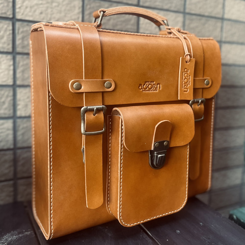 ヌメ革 リュック キャメル 手縫い ☆送料無料 リュック・バックパック