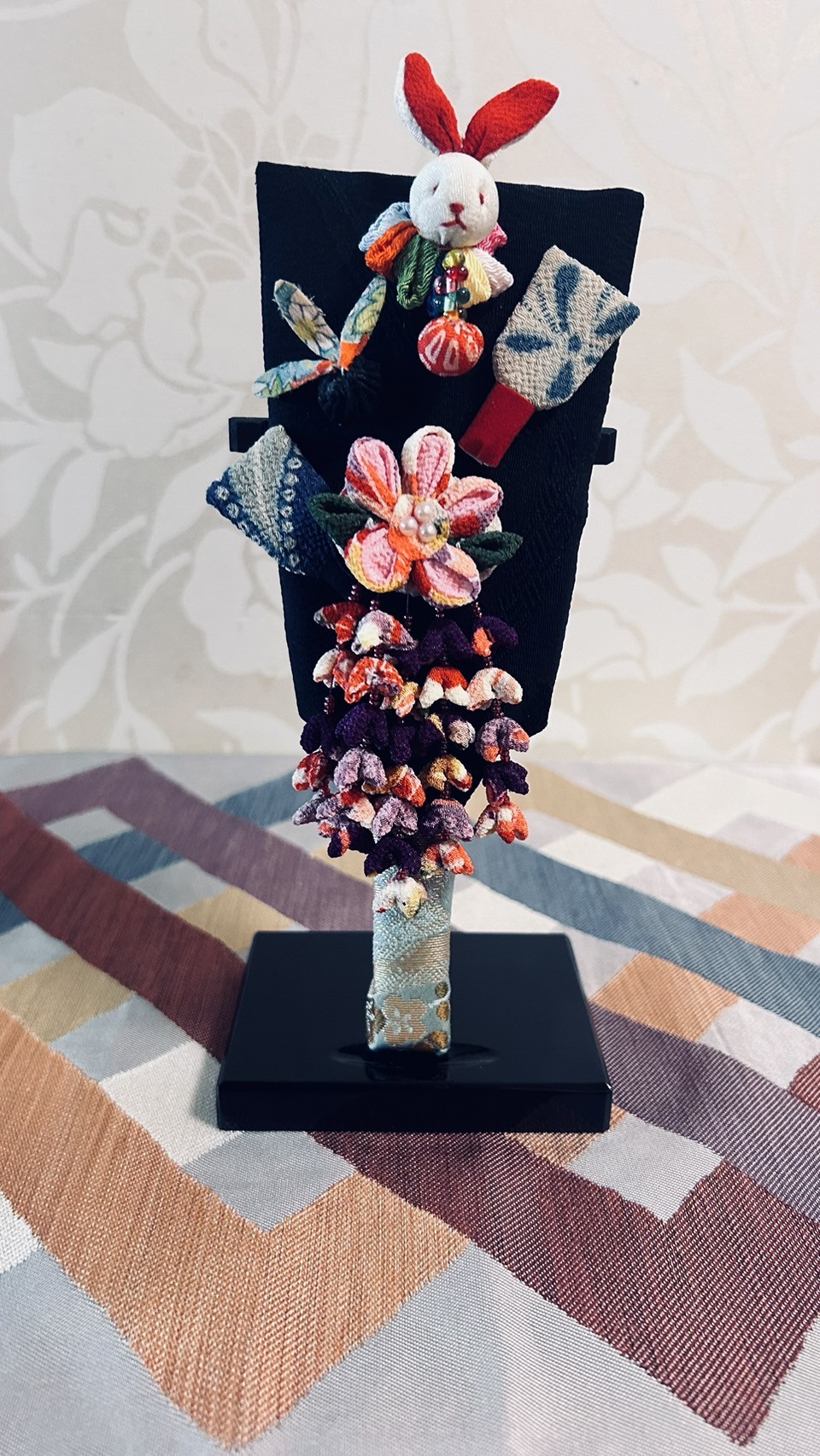 古布　縮緬細工　月見　うさぎ　人形　ハンドメイド 通販ハンドメイド・手芸 - 古布 縮緬細工 月見 うさぎ 人形