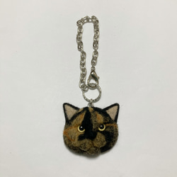 羊毛フェルト 猫キーホルダー 黒猫 金眼 キーホルダー まめちま 通販