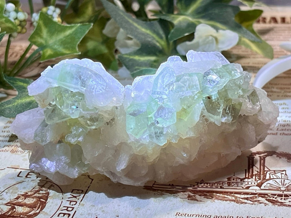 天使の水晶✨ レインボー グリーンアポフィライト 原石 ラフ
