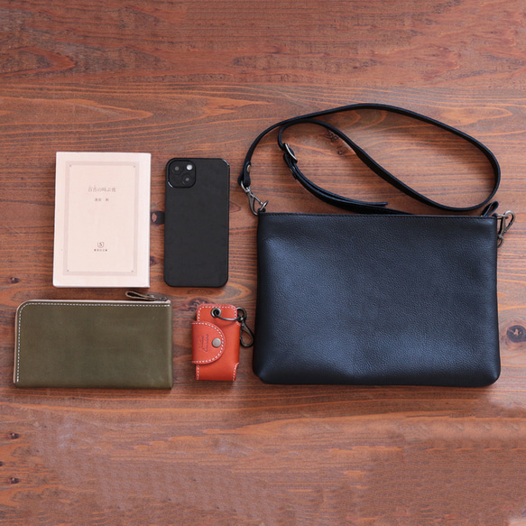 【姫路レザー】レザーサコッシュ 中サイズ ショルダーバッグ  本革  全3色 NC3420S 3枚目の画像