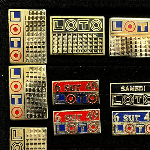 送料無料】18個セット フランス ヴィンテージ ピンバッジ LOTO