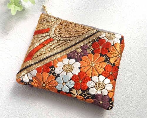 着物リメイク　ミニポーチ Fan Shaped Pouch/扇形ミニポーチ / 着物リメイク | KIMONO