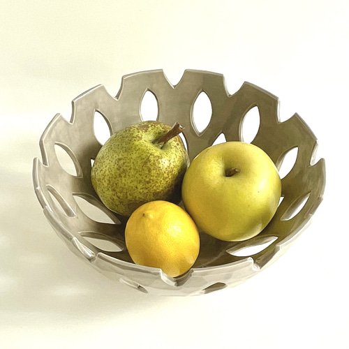フルーツボウル 菓子鉢（グレーブラウン）Fruits bowl (gray brown