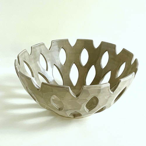 フルーツボウル 菓子鉢（グレーブラウン）Fruits bowl (gray brown