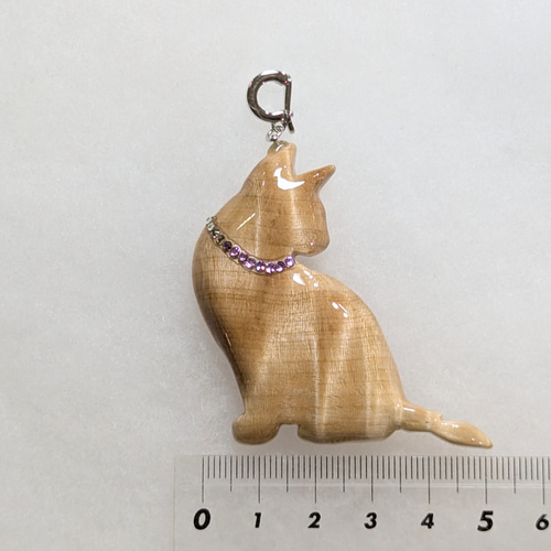 木（訳あり）　レジン　カラフル　鳥のいる木　ペンダントトップ　キーホルダー 木（訳あり） レジン カラフル 鳥のいる木 ペンダントトップ