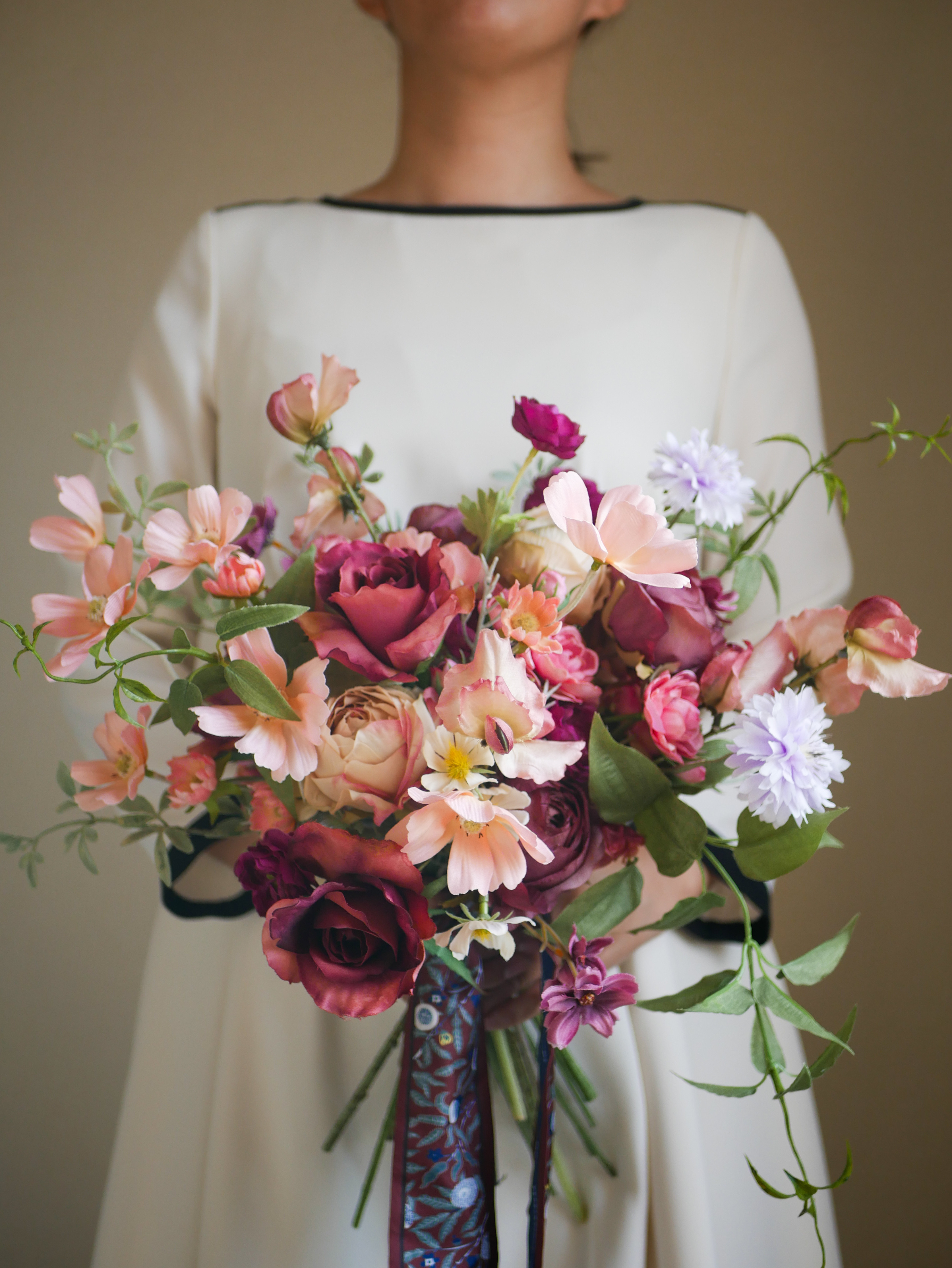 秋ブーケ　冬ブーケ　ウェディングブーケ　前撮りブーケ　造花ブーケ　コスモス　アーティフィシャルフラワー