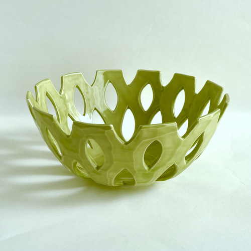 フルーツボウル 菓子鉢（グリーン）Fruits bowl (green) 陶磁器
