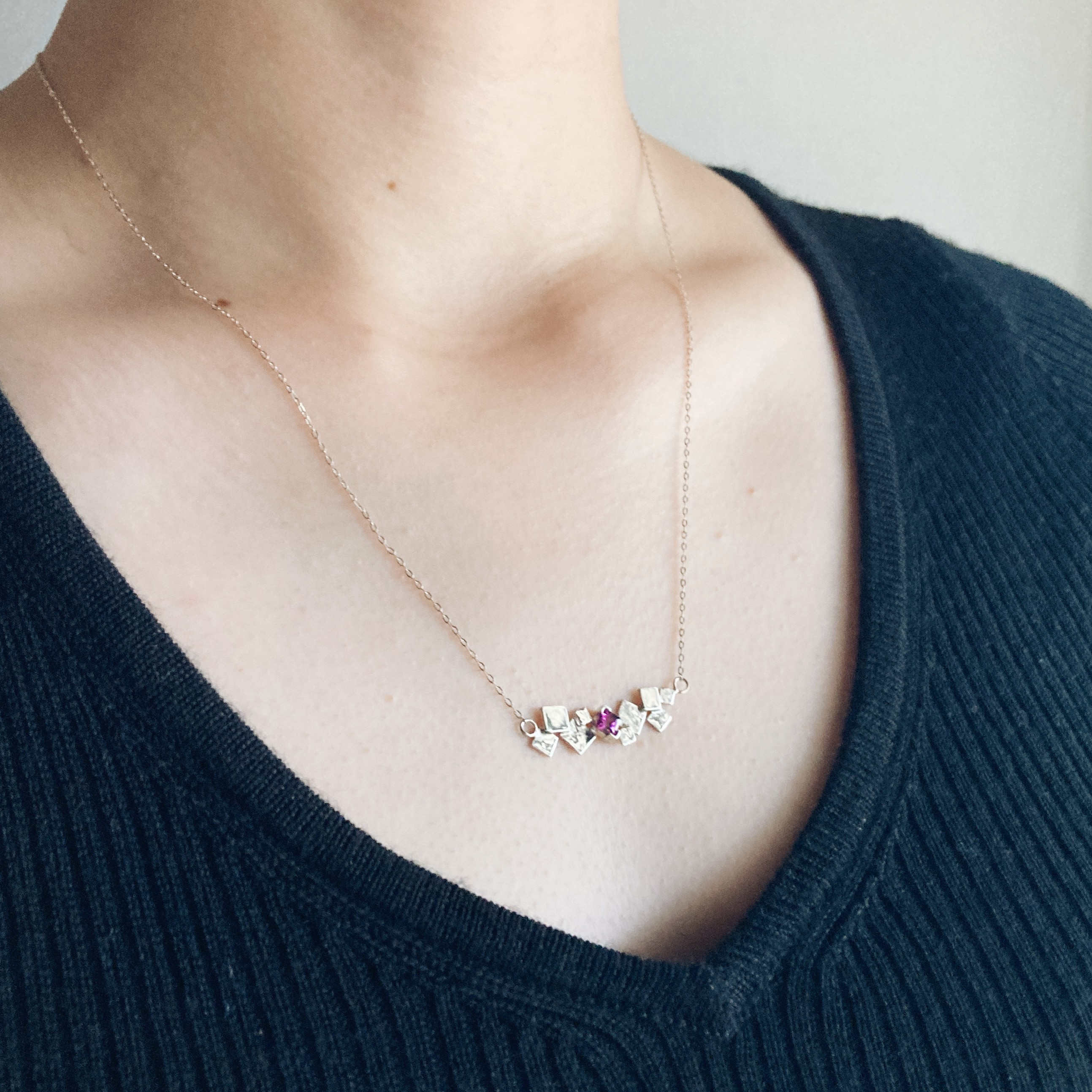 square necklace【silver925】シンプル　シルバー　天然石　ロードライトガーネット