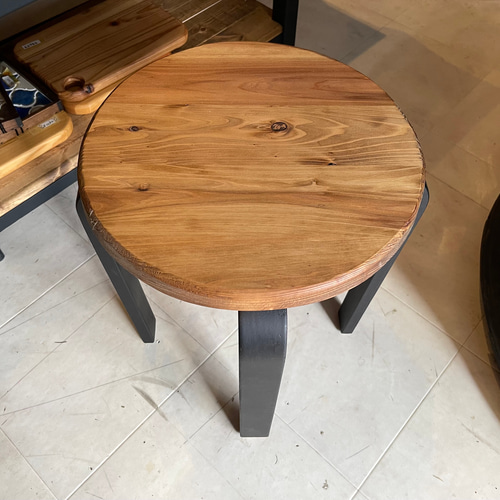 在庫あり椅子スツールキッチンリビングダークブラック杉材天然木