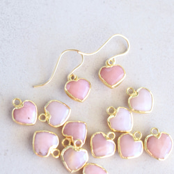 【限定数のみ・イヤリング変更可】小さなハート　ピンクオパール　フレーム　サージカルステンレスフックピアス 5枚目の画像