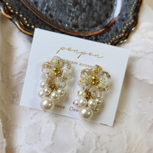 お花とパールアクセサリー ピアス イヤリング 小ぶり ドライフラワー 
