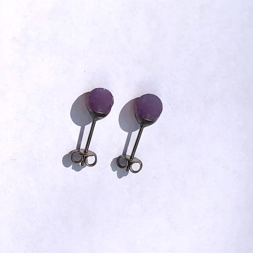 1点物＊グレープアゲートのピアスチャーム 新作 グレープアゲート【Petit Grape/Pierce】 - YUKI FUJISAWA online