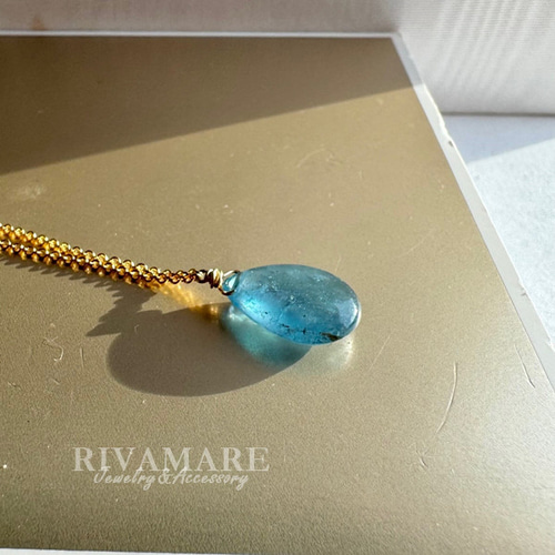 SantaMaria 夜の始まりの海色」超大粒 サンタマリアカラーアクアマリン