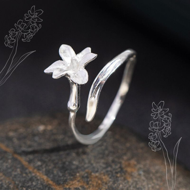 ヒヤシンスのリング - まるで本物の花を指に纏うかのように R356 指輪 