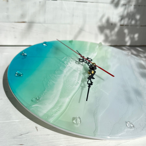 pure green】壁掛け時計《エポキシレジンアート》 掛け時計・置き時計