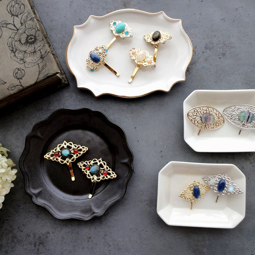 天然石のポニーフック □ 神殿の楕円形の飾り窓 透かし細工 □ フロー