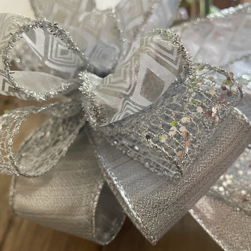 * antique sheep ❀ クリスマスの羊さん (水色リボンと鈴♪) antique sheep ❀ クリスマスの羊さん (水色リボンと鈴