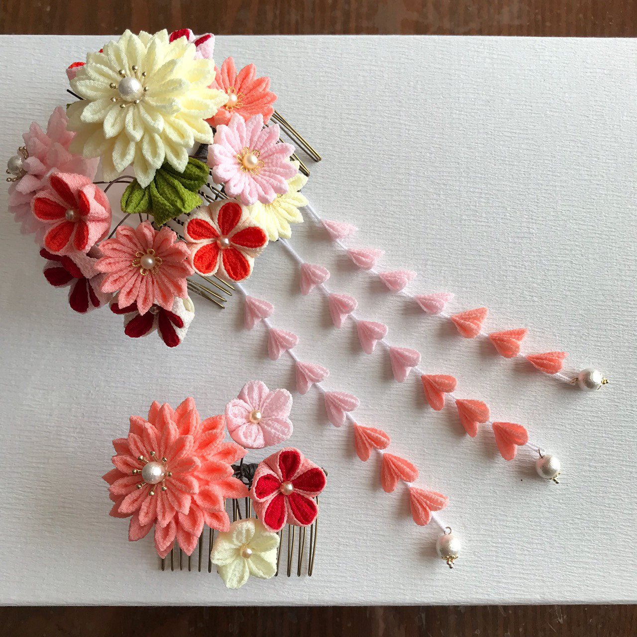 【オーダー】つまみ細工　髪飾り　結婚式　成人式　卒業式