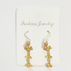 ハンドメイドピアス ミニリース＆クリスマスベル（イヤリング変更可