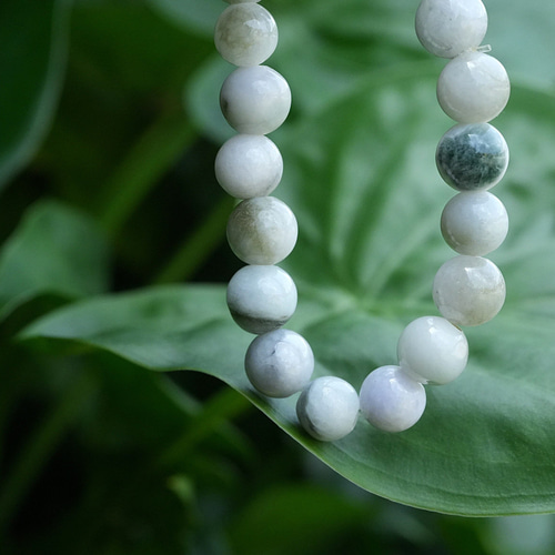 翡翠ミャンマー産ブレスレット いろんな顔☆ミャンマー産☆本翡翠☆ブレスレット 1717