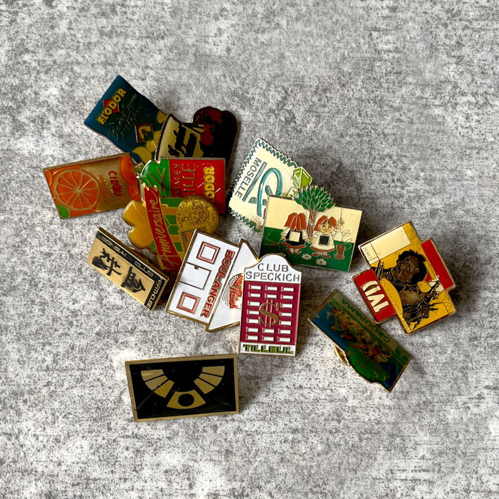 集めたくなる フランス ピンバッジ 200個セット まとめ売り