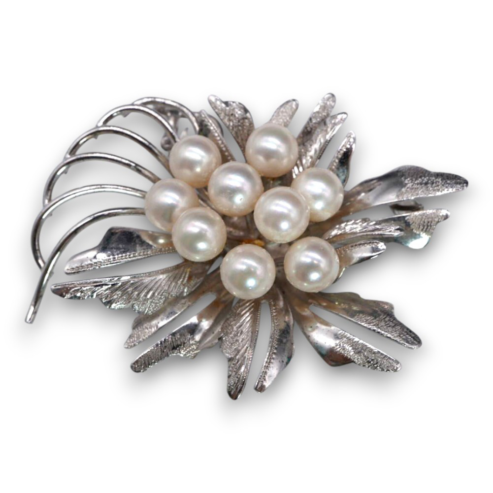 あこや本真珠メレダイヤ入りブローチ美品 MIKIMOTO - ミキモト K18YG アコヤ 真珠/パール ダイヤモンド
