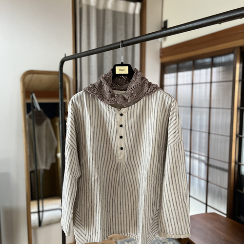 クルタ、パンツ、ショール（3 点セット）
