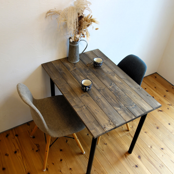 ★人気No.1★シンプルなダイニングテーブル《無垢材》 1枚目の画像