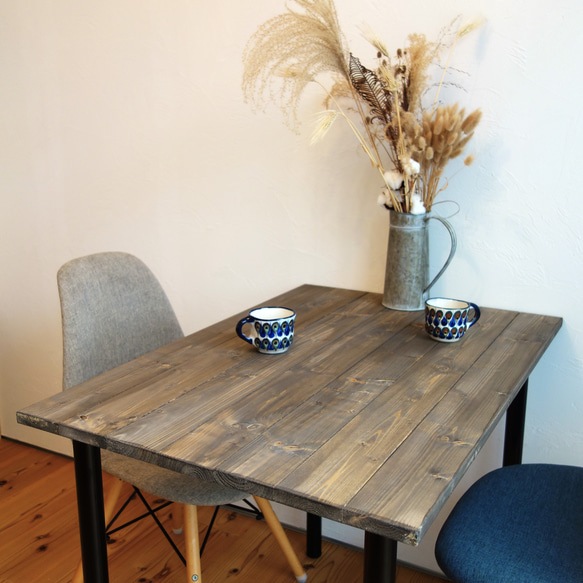 ★人気No.1★シンプルなダイニングテーブル《無垢材》 4枚目の画像