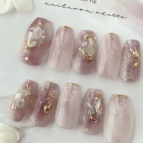 うるうるぶどう色の大理石風ネイルチップ ちゅるん おでかけ 大人