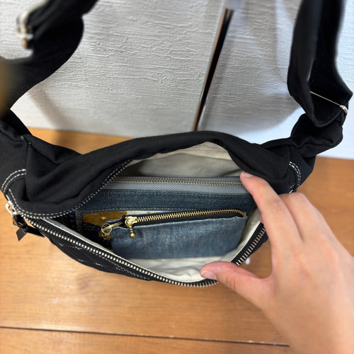 MATE. PARASITE ブラック 本革 キルティング ボディバッグ