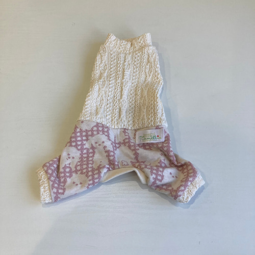 犬服 ロンパース アランニット（アイボリー） ＆プードル柄（ピンク