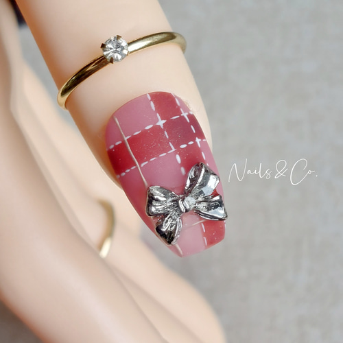 着画あり】ネイルチップ クリスマス ハートマグネット チェック柄