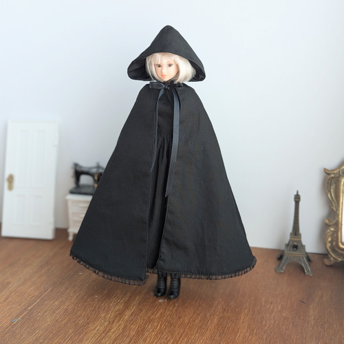1264※黒のフード付きロングケープ※1/6ドール服※momokoDOLL※j-doll※リカ
