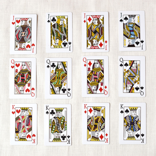 木目調 トランプ プラスチック♦️♠️♥️♣️ケース付き ポーカー